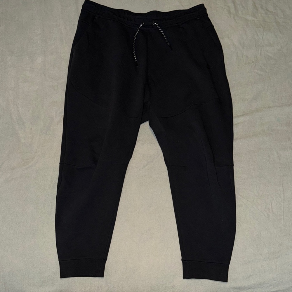 Mens Nike Tech Fleece Tracksuit (Black/Black) - Picture 10 of 13